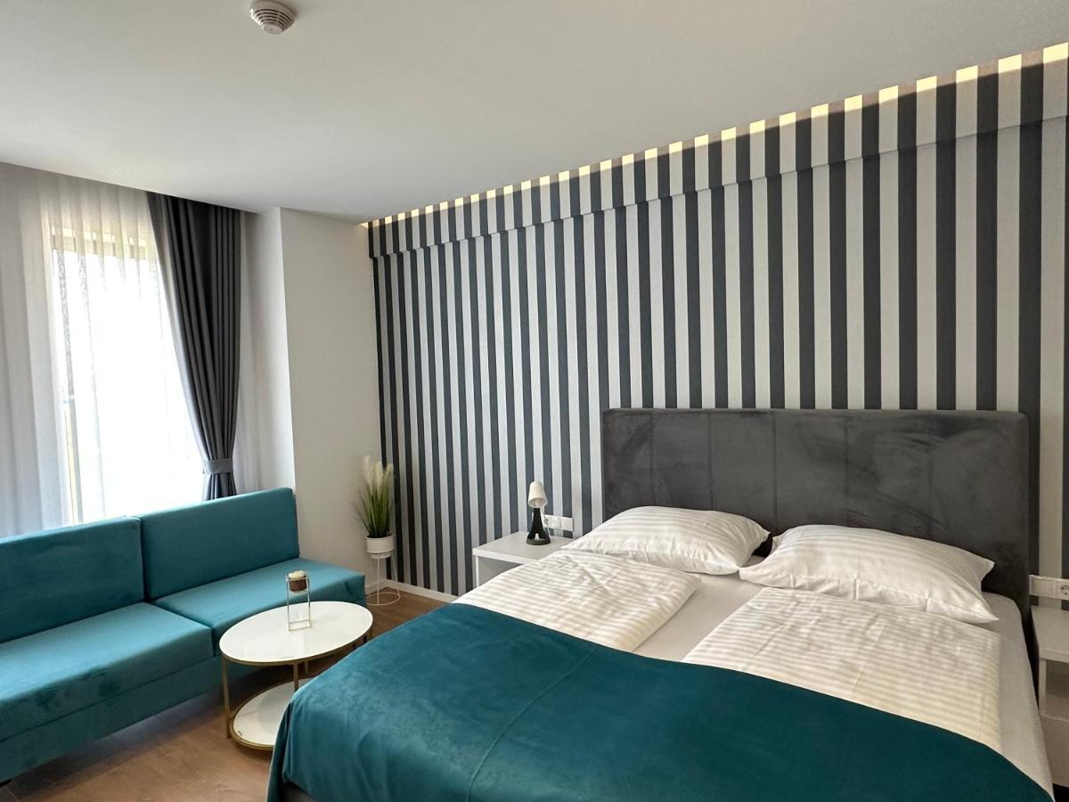 Hotel Gold Jet Бихач Экстерьер фото