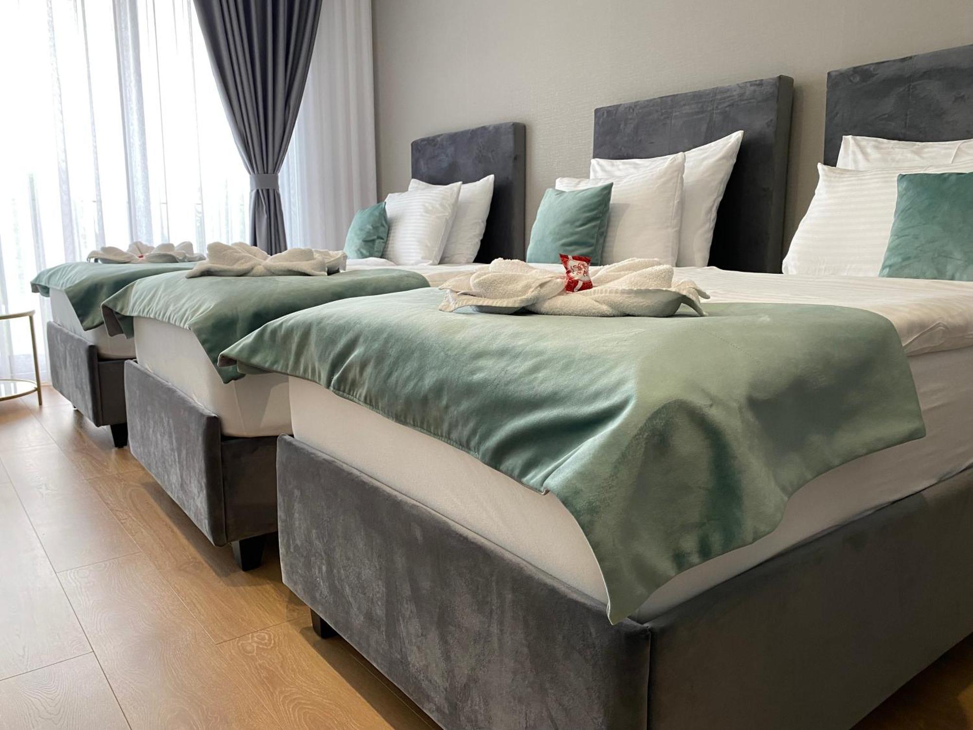 Hotel Gold Jet Бихач Экстерьер фото